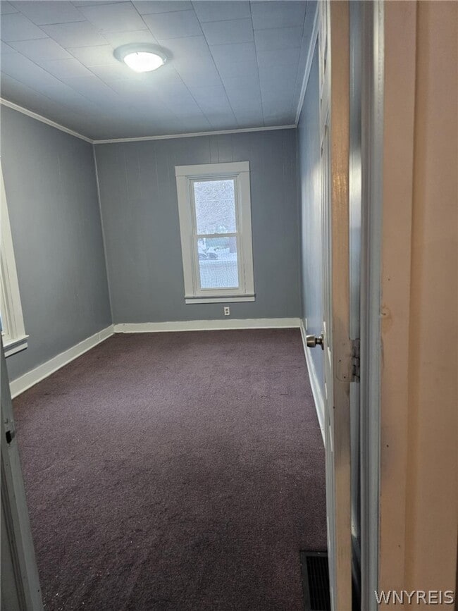 Building Photo - 20 Dunn Ave