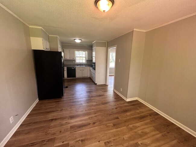 Building Photo - 4802 Bluehaven Dr NW