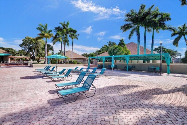 Building Photo - 4805 SW 154th Ave