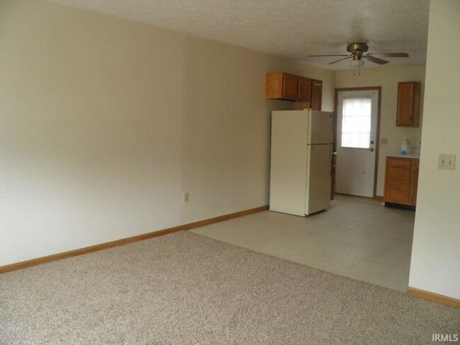 Building Photo - 5221 Raubs Ln