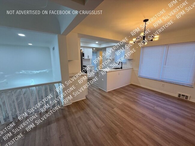 Building Photo - 5681 Skylite Ln