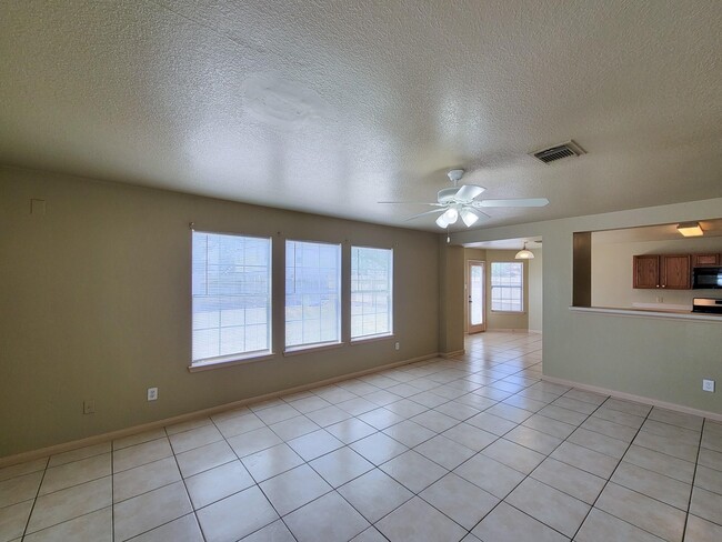 Building Photo - 21807 Aspen Mist Ln