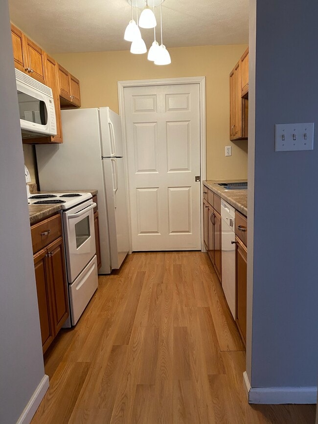 Building Photo - 2062 Kidwell Ridge Rd