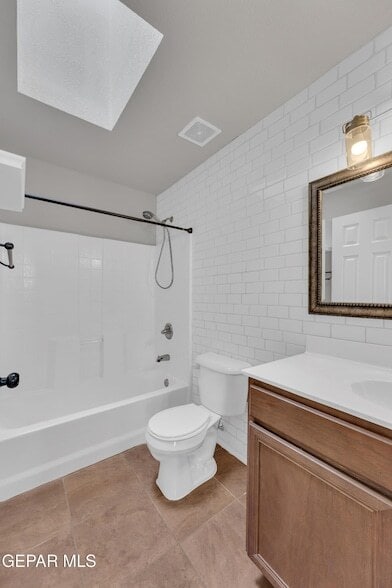 Building Photo - 14378 N Cave Dr