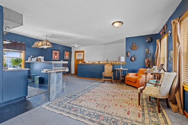 Building Photo - 15 3rd St