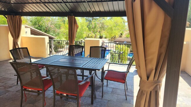Building Photo - Fully Furnished! Charming 1BED/1BATH private space located in the desirable North Scottsdale !
