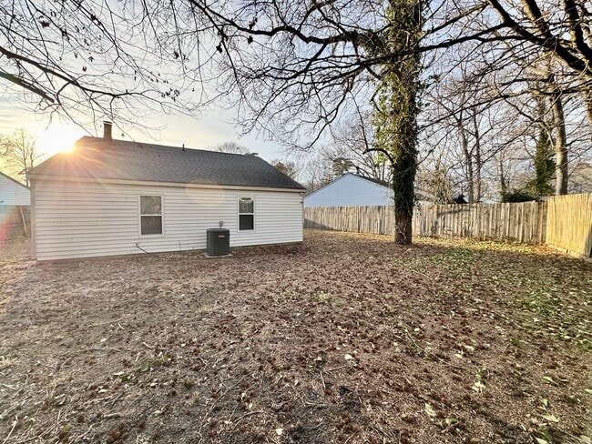 Building Photo - Updated & Ready 02-02-26! Adorable 3-Bedroom Ranch 4 Miles to Dam Neck Base & Oceana - HUGE Fence...