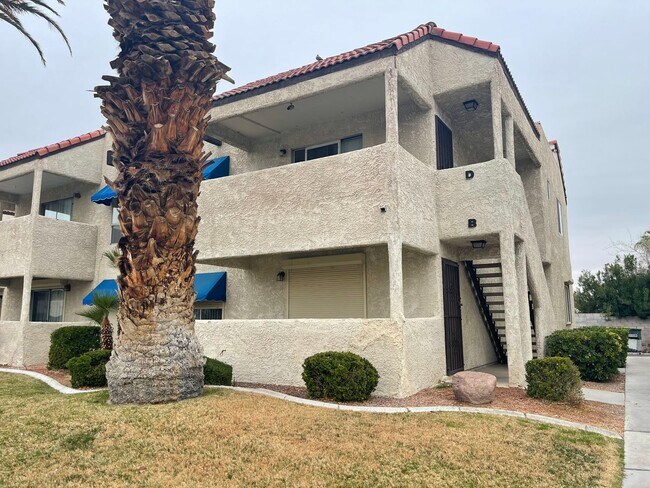 Building Photo - 4964 Newport Cove Dr