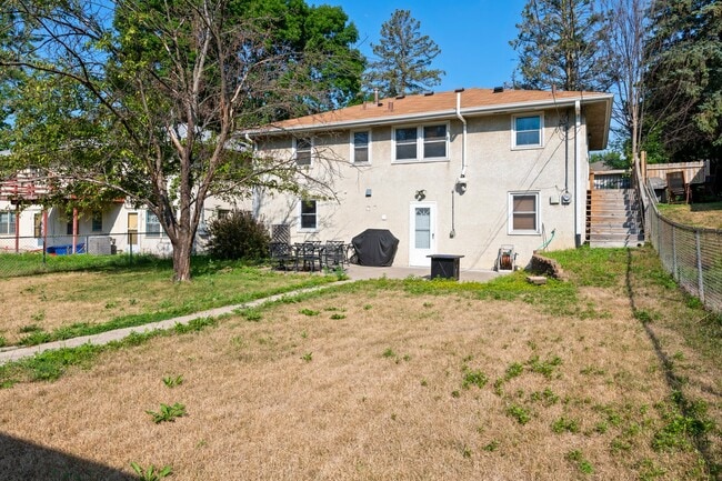 Building Photo - 3953 Tyler St NE