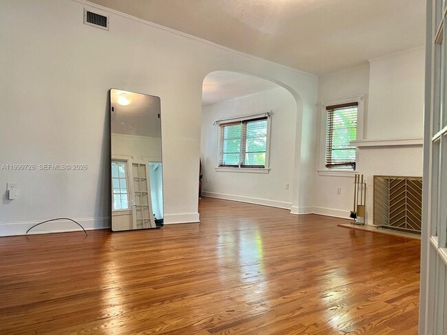 Building Photo - 119 Cadima Ave