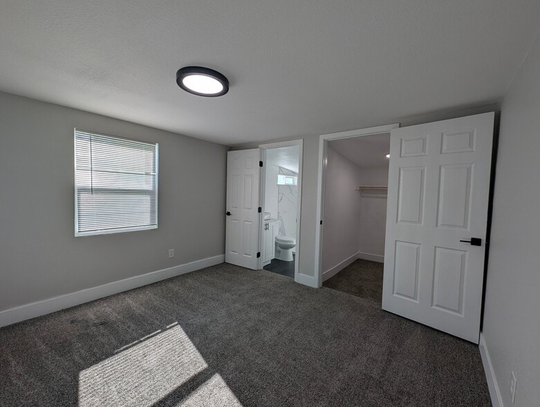 Building Photo - 95 Arbol Ave