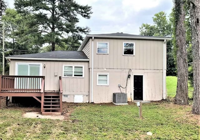 Primary Photo - 3141 Flat Shoals Rd