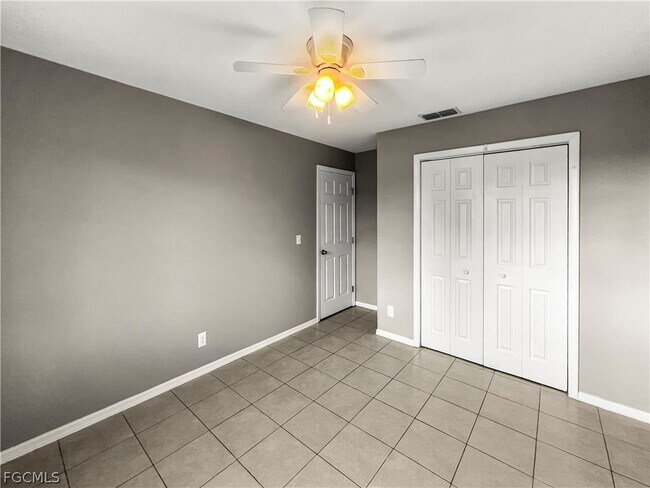 Building Photo - 849 Theodore Vail St E