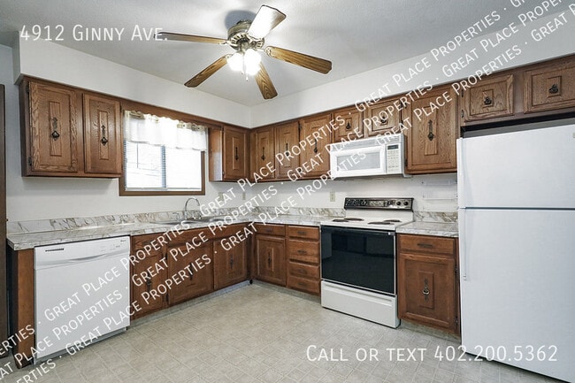 Building Photo - 4912 Ginny Ave