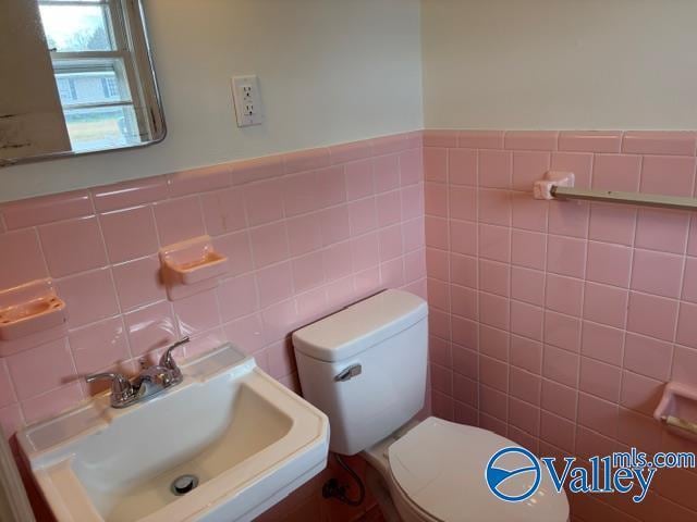 Building Photo - 6608 Cannon Ave