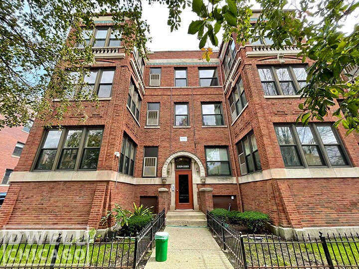 Building Photo - 2323 N Kedzie Blvd