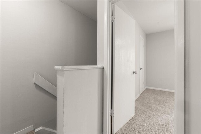 Building Photo - 5058 Jonesboro Rd