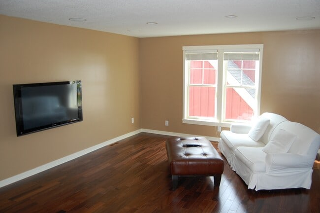 Building Photo - 15822 Drawstone Trail