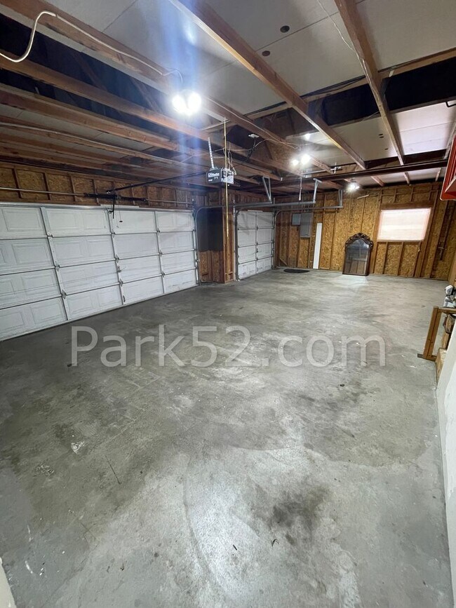 Building Photo - 6614 29th St Ct NW