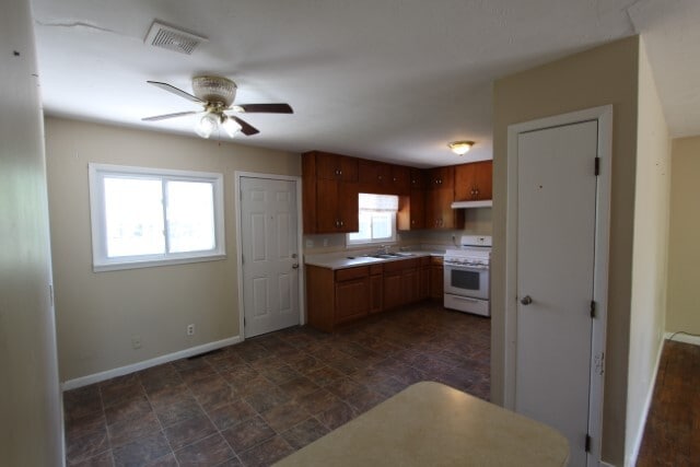 Building Photo - 1221 Fair St