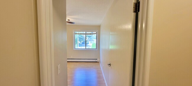 Building Photo - 3540 Hennepin Ave