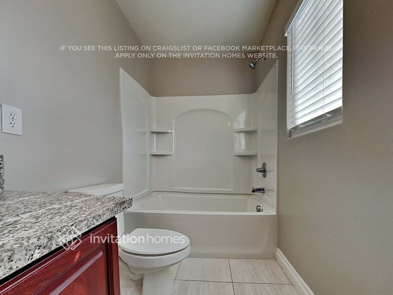 Building Photo - 704 St Keyne St