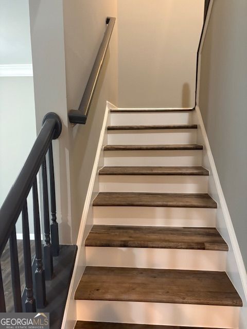 Building Photo - 250 Amal Dr SW