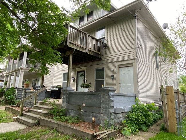 Primary Photo - 1020 Dayton St SW