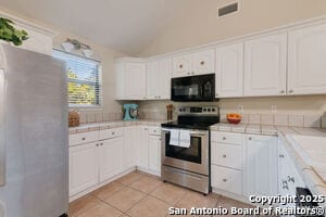 Building Photo - 445 Scenic Hills Dr