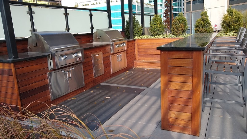 Building Photo - 512 N McClurg Ct