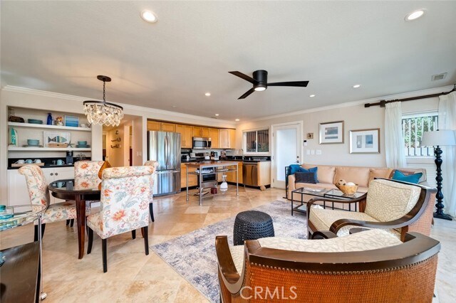 Building Photo - 174 Cliff Dr