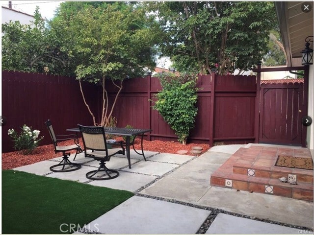 Building Photo - 3577 Gundry Ave