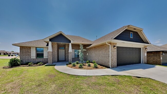 Building Photo - 9901 Quarter Horse Trl