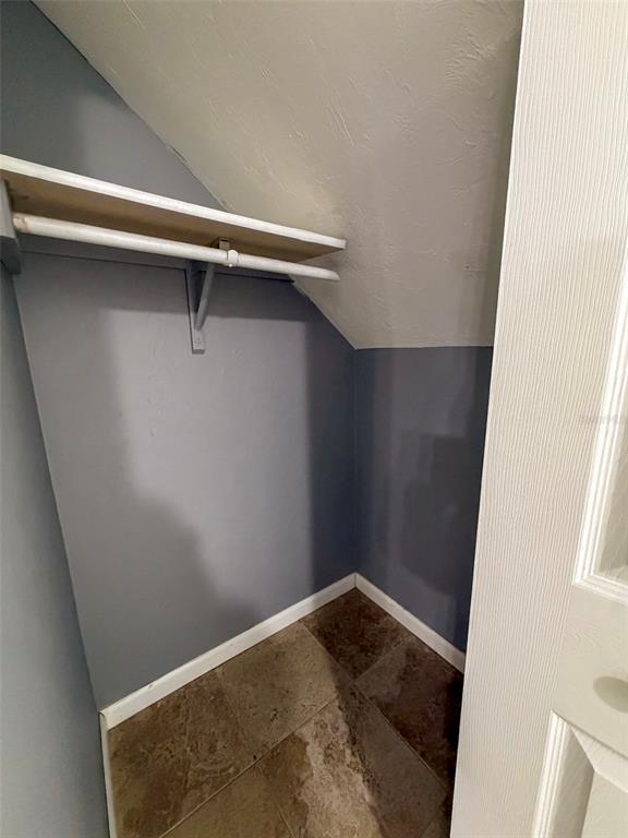 Building Photo - 2201 SW 39 Dr