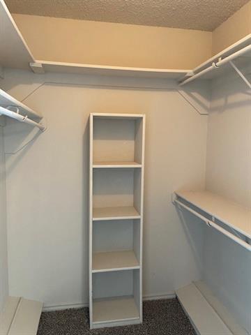 Building Photo - 2303 Markland St