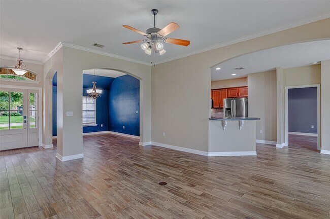 Building Photo - 2222 Shumark Trail