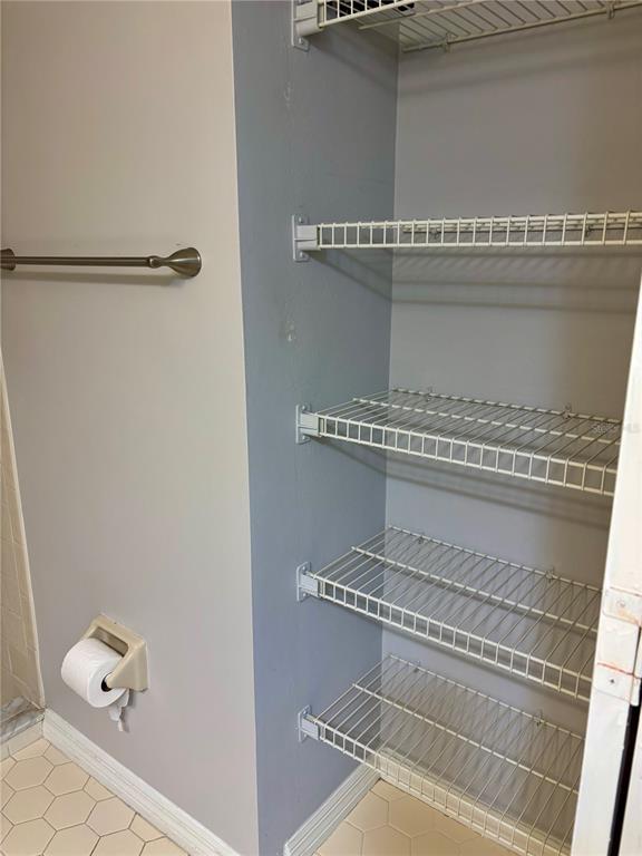 Building Photo - 6211 Timberlake Dr