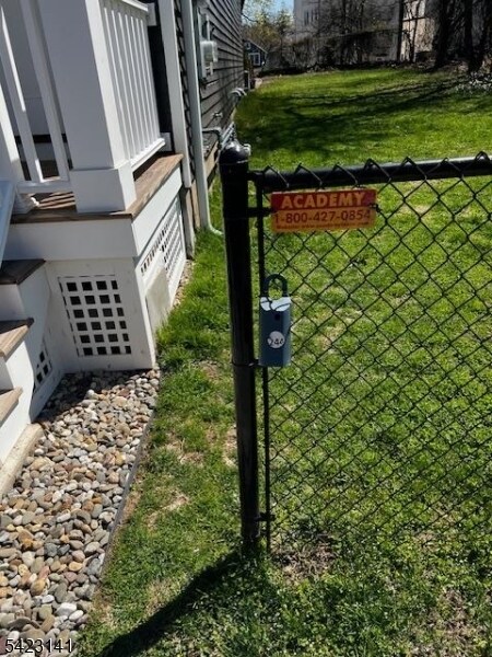 Building Photo - 51 New St