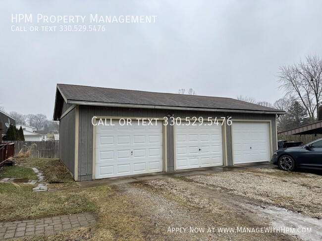 Building Photo - Jackson Township Town House For Rent!