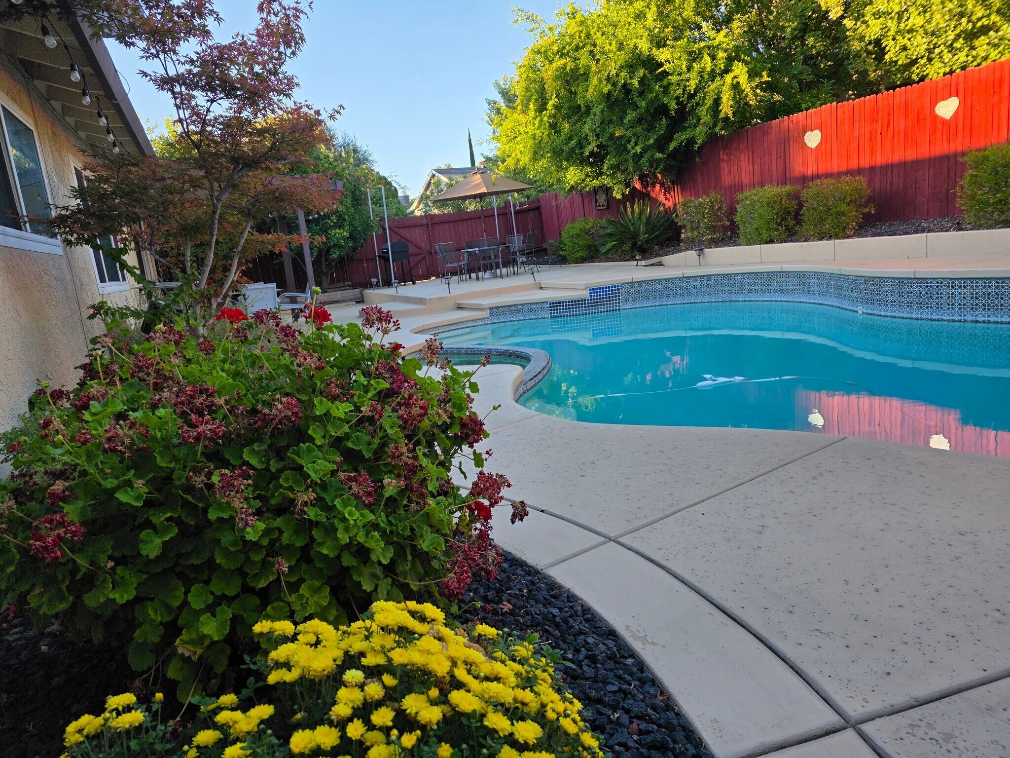 Building Photo - 4401 Plantation Dr