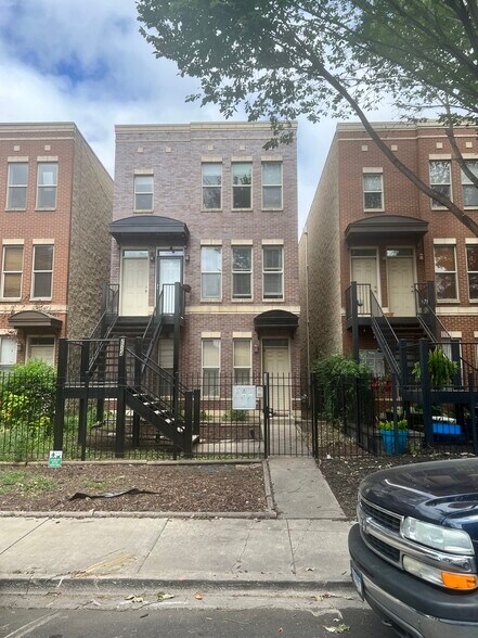 Building Photo - 2524 W Flournoy St