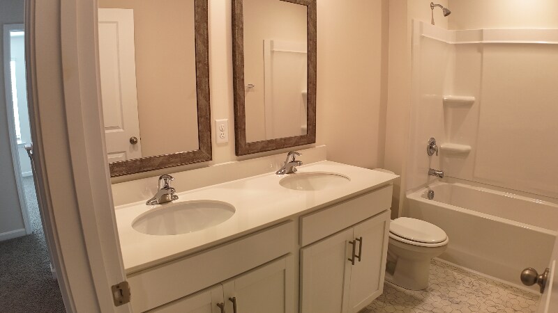 Building Photo - 1030 Roleson Wy