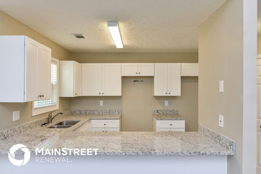 Building Photo - 5516 Mayfair Crossing Dr