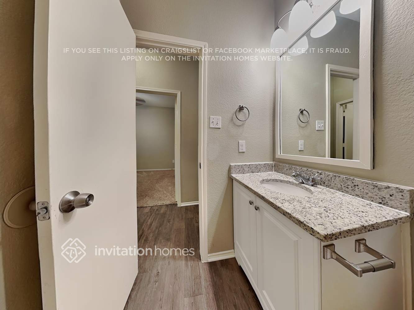 Building Photo - 6717 Flamewood Dr