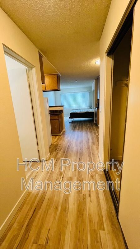 Building Photo - 10075 Tujunga Canyon Blvd