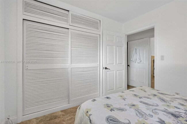 Building Photo - 17841 NW 84th Ct