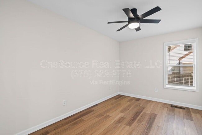 Building Photo - 1467 Ryan St SW