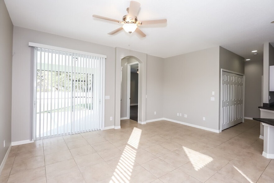 Building Photo - 4161 70th St Cir E