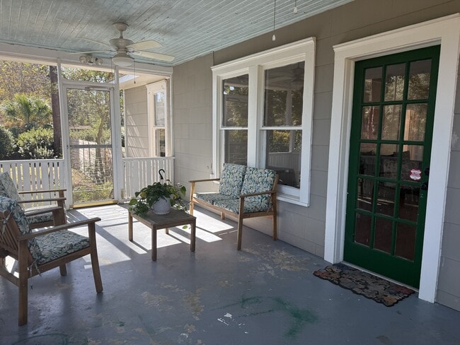 Building Photo - 4605 Skidaway Rd