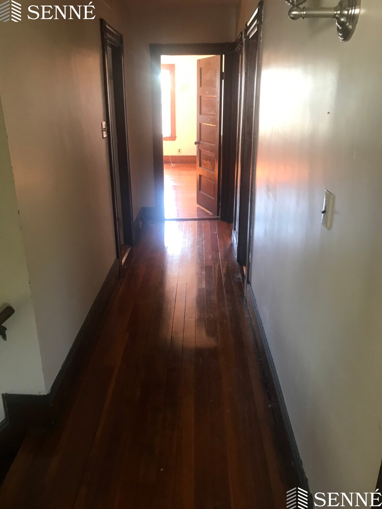 Building Photo - 19 Lovell St